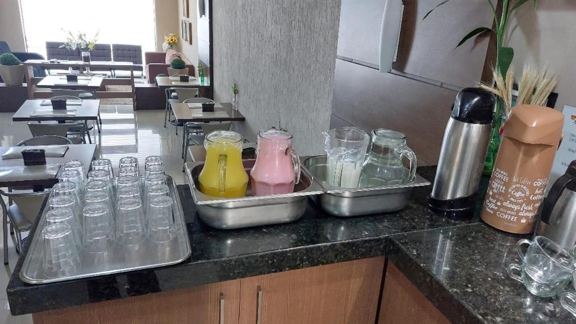 Hotel Sol By Mrhotelaria Curitiba Ngoại thất bức ảnh